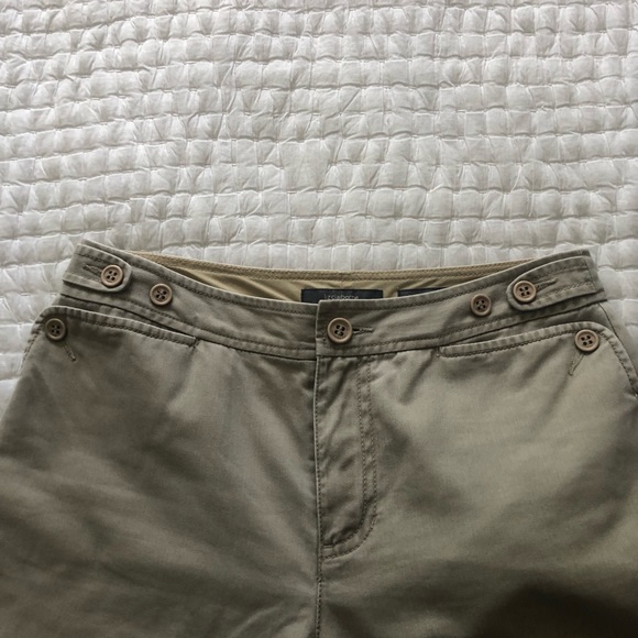Liz Clairborn Crop Pants - Picture 2 of 6